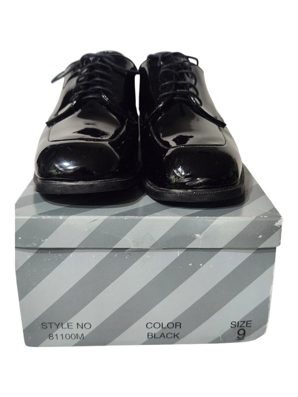 Perry Ellis Evening Black Patent Lace-Up Square Toe Oxfords Size 9M
